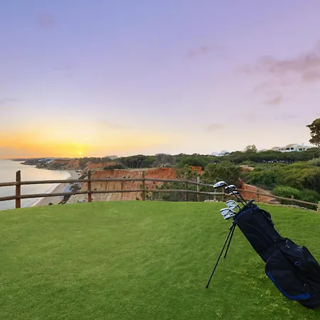 Pine Cliffs Albufeira