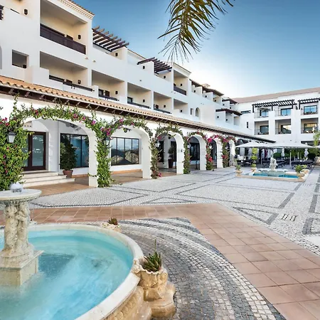 Pine Cliffs Hotel 5*