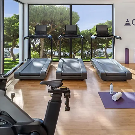 Pine Cliffs 5* Albufeira