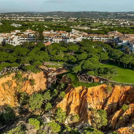 Pine Cliffs Hotel 5*