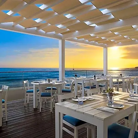 Pine Cliffs Szálloda 5*