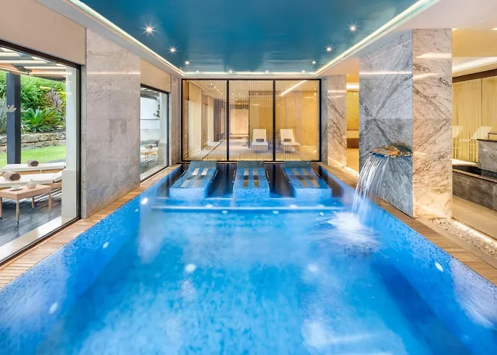 Pine Cliffs アルブフェイラ