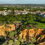 Pine Cliffs Hotel 5*