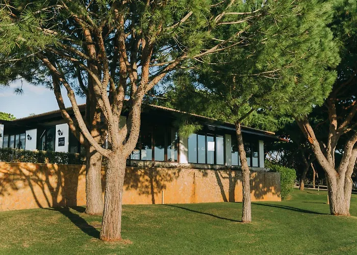 Pine Cliffs 5* アルブフェイラ